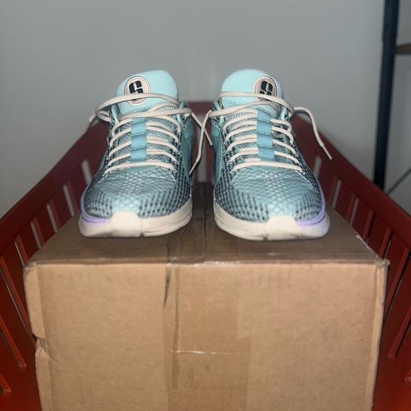 ‼️ Nike Sabrina 1 “Brooklyn’s Finest” (FQ3381-301) - Size 12.5M / 14W - Picture 6 of 10